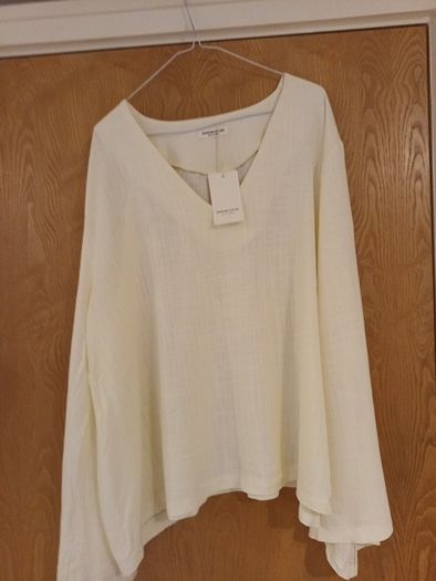 Shein Leisure Soft & Comfy  Top.  S. XL - 18.  B.N.W.T.
