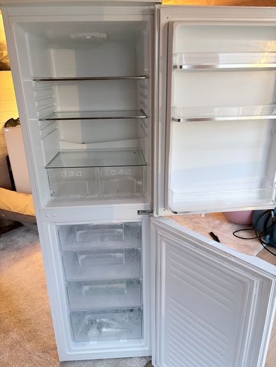 hoover fridge freezer