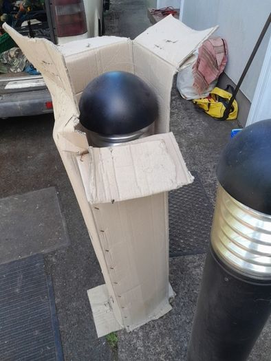 Garden driveway outdoor bollard lights.. set of 4 (unused)