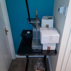eyelet machine