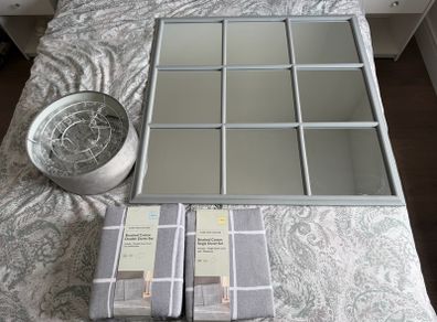 Grey Room Decor