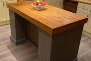 Rustic kitchen island with pillars