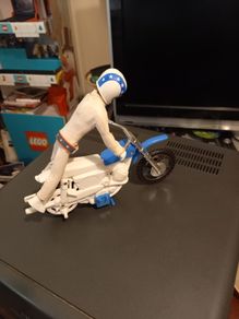 Action figure  ,vintage evil