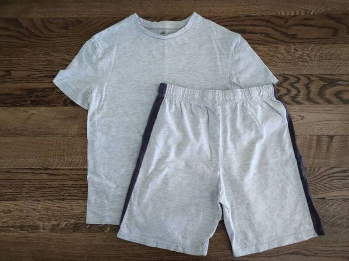 M&S T-shirt & shorts set, size 10+