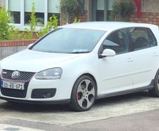 2005 Volkswagen Golf
