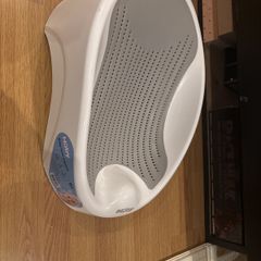 Nuby newborn bath support