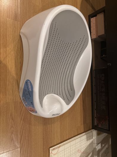 Nuby newborn bath support