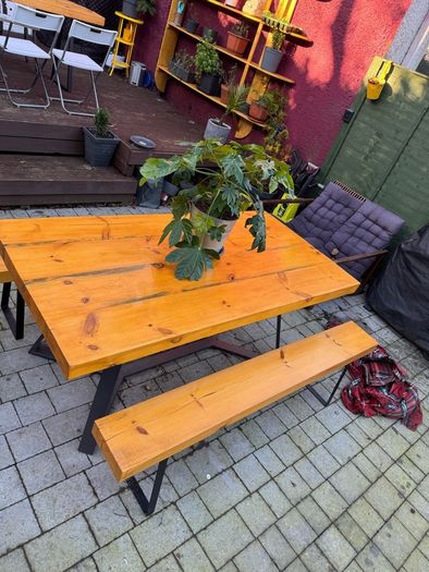 Indoor/outdoor wood table and benches 8p