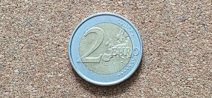 2 euro coin