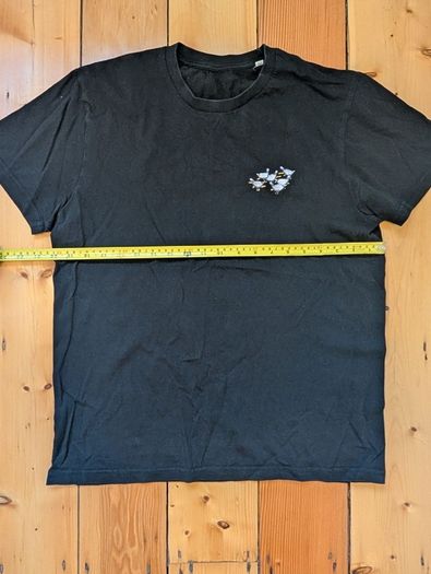 Pigeon t-shirt, size M