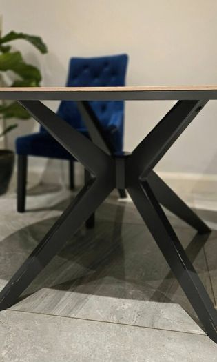 Dining set - oval table to 6 chairs