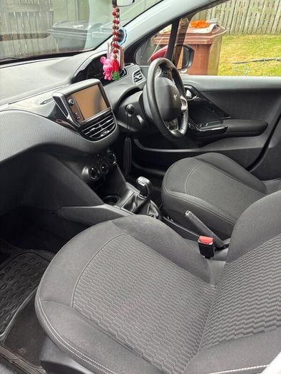 Peugeot 208 Active 1.2 68 4DR, 2017
