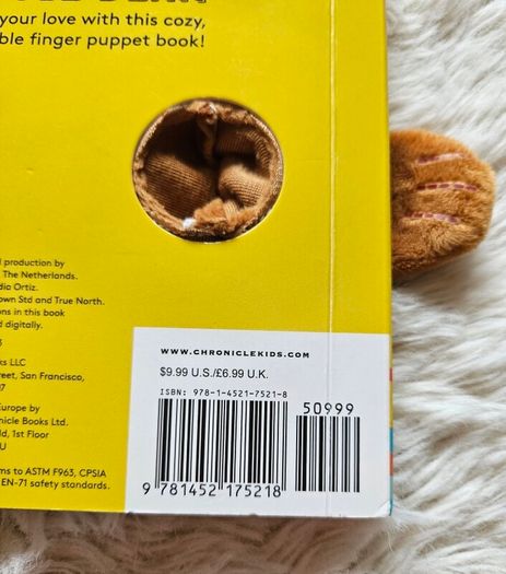 Huge Me Little Bear Finger Puppet Book