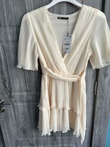 BNWT Zara Dress - M