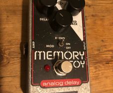 EHX Electro Harmonix analog delay