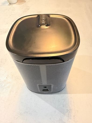 Sonos Play:1 black speaker (please read)