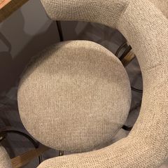 bar stool