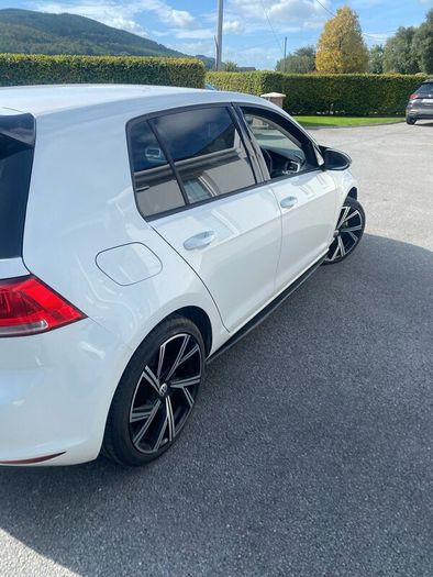 Vw Golf 2.0 litre DSG Automatic Bluetec 2013