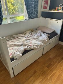 Harvey Norman white day bed single