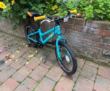 carrera kids bike in great condition working 100%