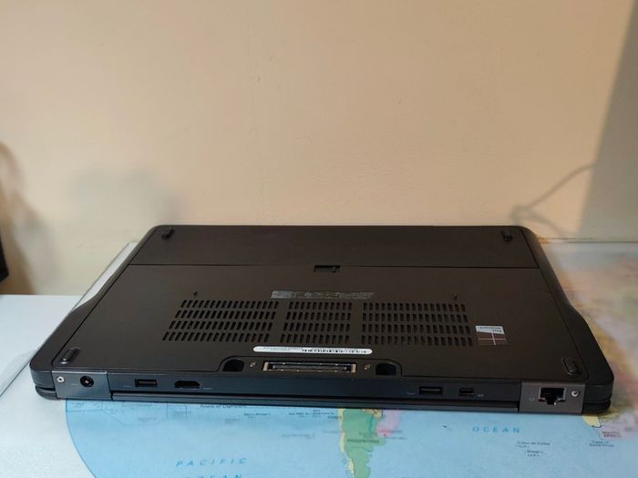 Dell Latitude 14 E7450 i7 5th gen 16/256GB SSD Ultrabook Laptop