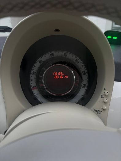 2012 Fiat 500 lounge