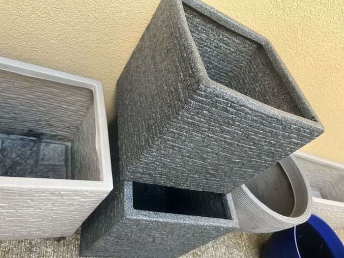 plant pots