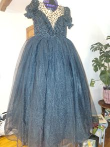 beautiful girl dress
