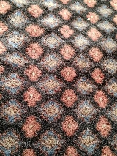 Stunning Hand Woven Pakistani Wool Rug(200 KPSI)