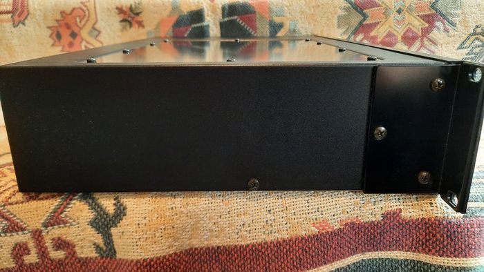 Roland JV-2080 64 Voice Synthesizer