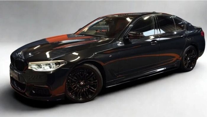 182 Bmw 5-series M-sport 523