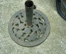 Cast iron Garden umbrella stand