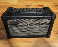 Roland CUBE Street Battery Powered Stereo Amplifier - w/ Original Power Supply