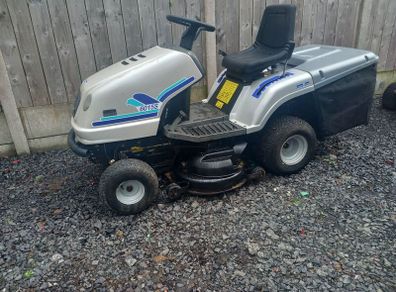 ride on lawnmower
