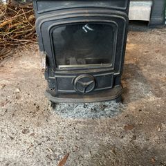 Waterford Stanley oil stove