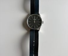Nixon The Sentry 38 leather strap