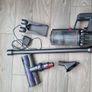 Dyson v10 vaccum Image 4