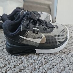 boys baby runners