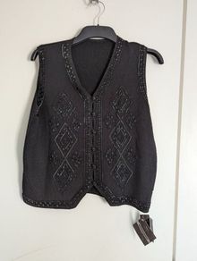 Ravishing vintage woman beads gilet