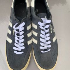 Adidas shoes UK12