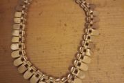 Costume jewellery- necklace