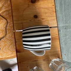 mugs and glasses