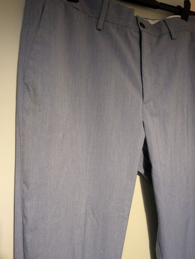 Zara comfort suit trousers. Size W34 L34..