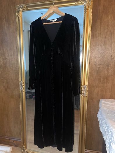 Black Velvet Dress