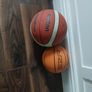 Basketball hoop & balls Image 4