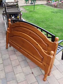 Bed ends pine.
