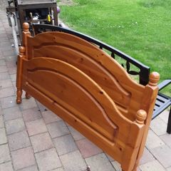Bed ends pine.