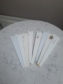 Set of 8 Sparring White Brackets 27cms for Shelf System