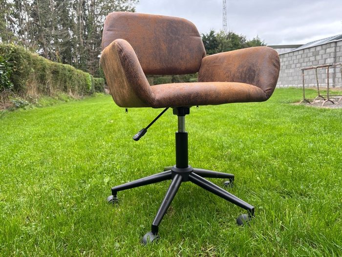 Vintage Style Faux Suede Office Chair