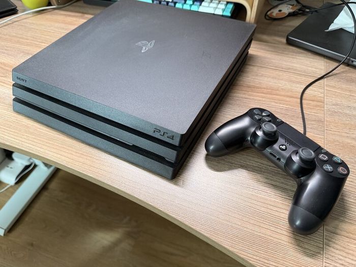 Sony PS4 Pro 1TB CUH-7017B with DualShock 4 Controller and Cables